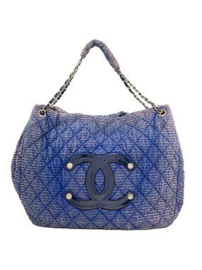 Chanel Jumbo CC Logo Quilted Silver Tote Nylon